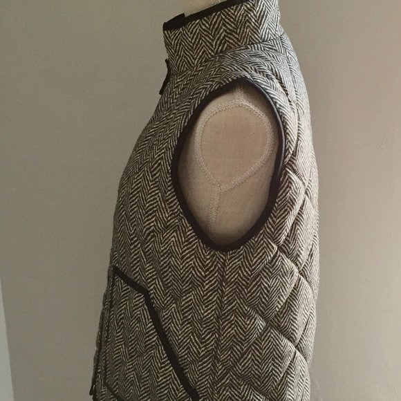 J. Crew Black White Herringbone Quilted Puffer Vest Small NEW - Picture 4 of 11